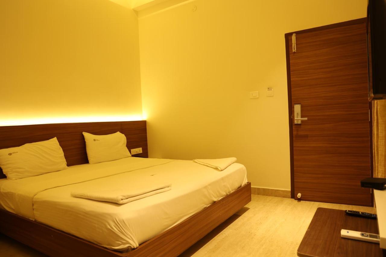 Hotel Amoha Palni Esterno foto